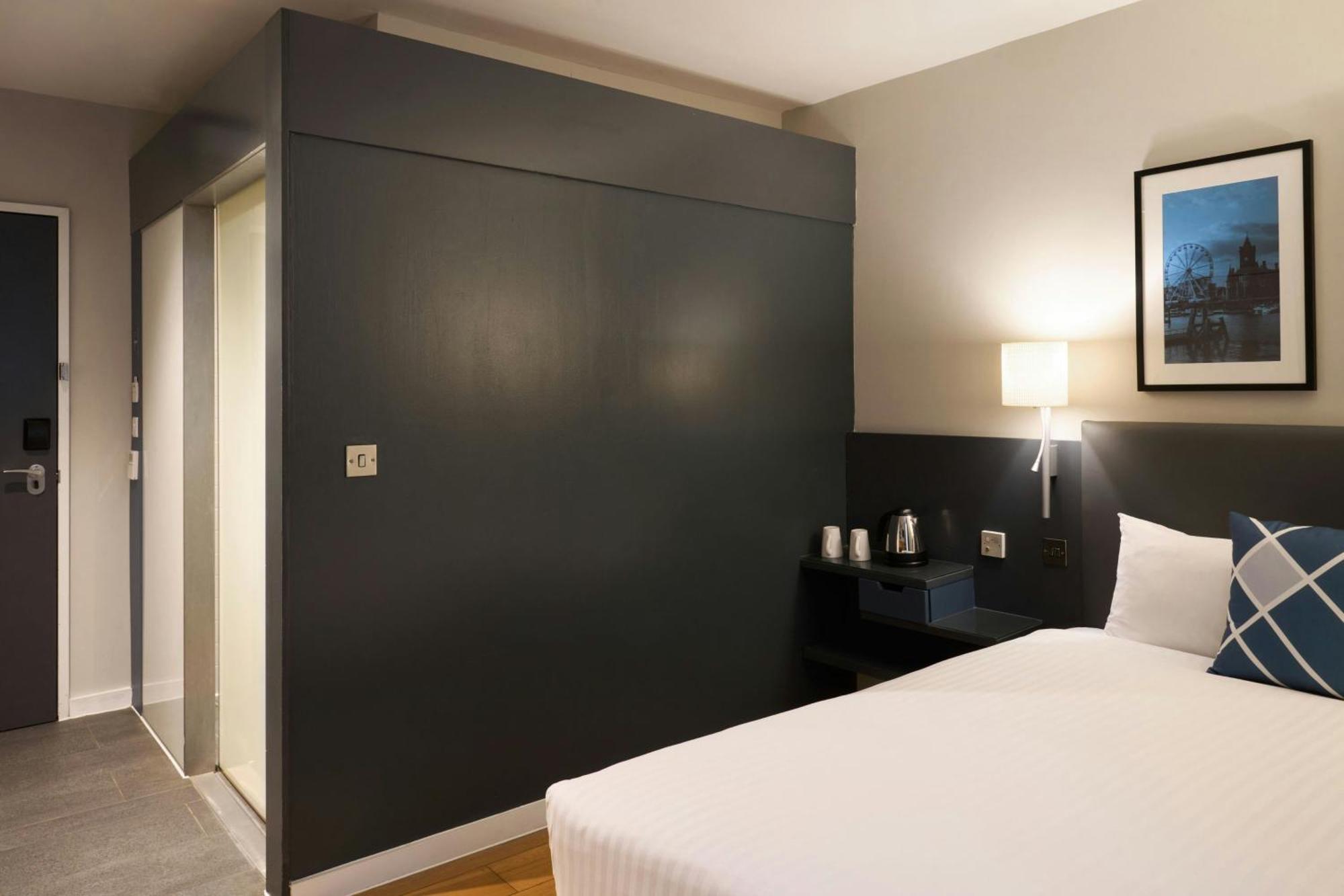 Four Points Flex By Sheraton Cardiff Exterior photo